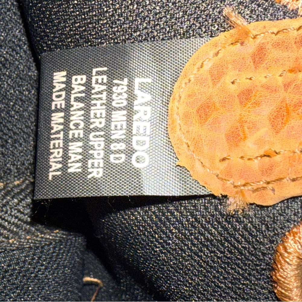 Laredo Tan and Black Western Boots - Picture 5 of 6